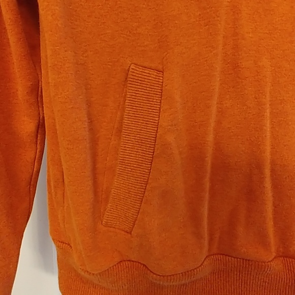 Pullover - Picture 3 of 3